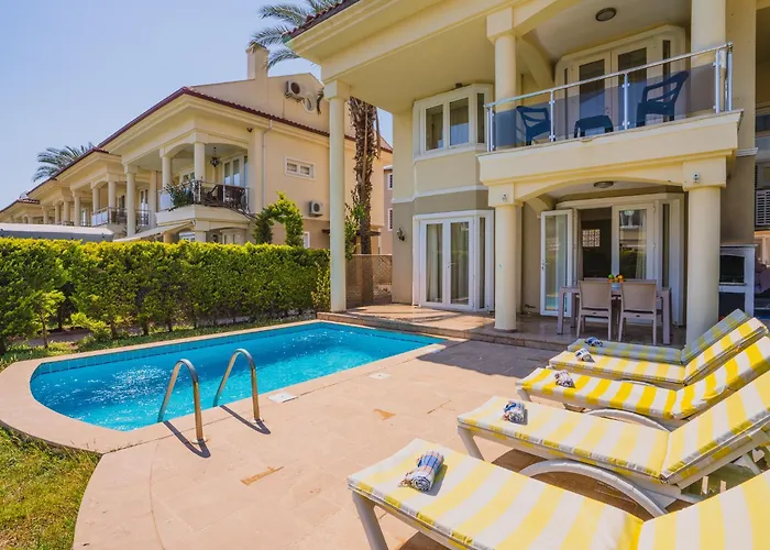 De Denize Sıfır 8 Kişilik Tatil Evi