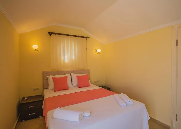De Denize Sıfır 8 Kişilik Fethiye